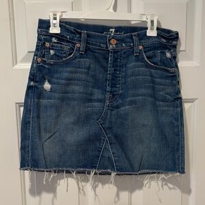 Women’s denim mini skirt by 7 for all mankind size 27